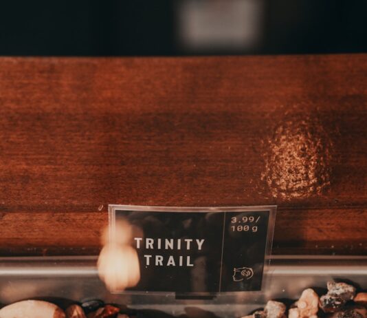 여름철 건강한 간식 선택법 Trinity Trail