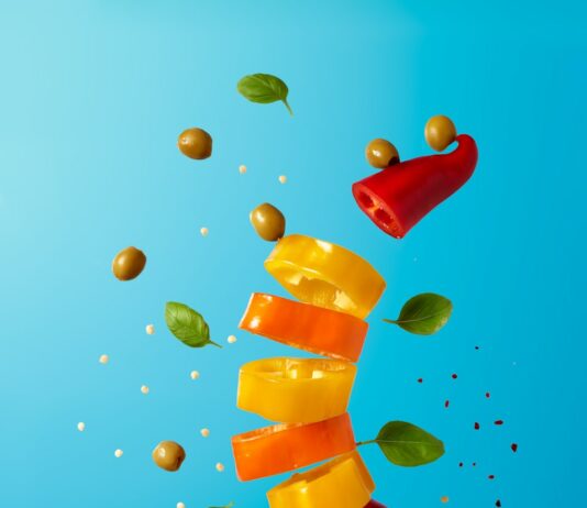 자연식 식단, 건강을 위한 최고의 선택 a group of objects floating in the air